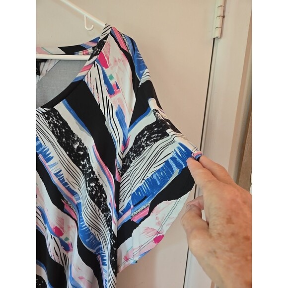 Robert Louis L Womens Top POLY/SPANDX Breathable Casual Everyday Wear Comfort - Picture 3 of 8